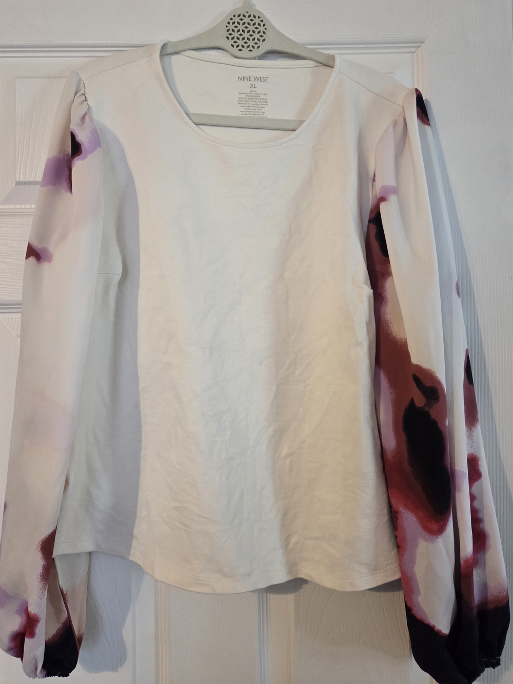 Nine West White Long Sleeve Top with Purple and Burgundy Floral Satin Sleeves